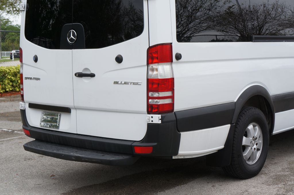 2015 Mercedes-Benz Sprinter Image 18