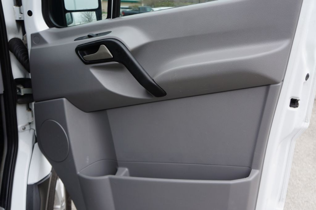 2015 Mercedes-Benz Sprinter Image 34