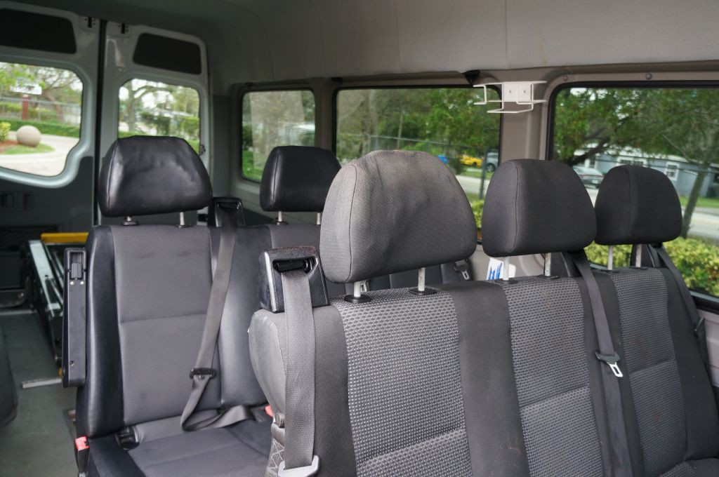 2015 Mercedes-Benz Sprinter Image 40