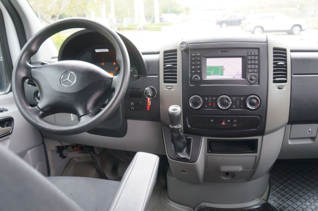 2015 Mercedes-Benz Sprinter Image 42