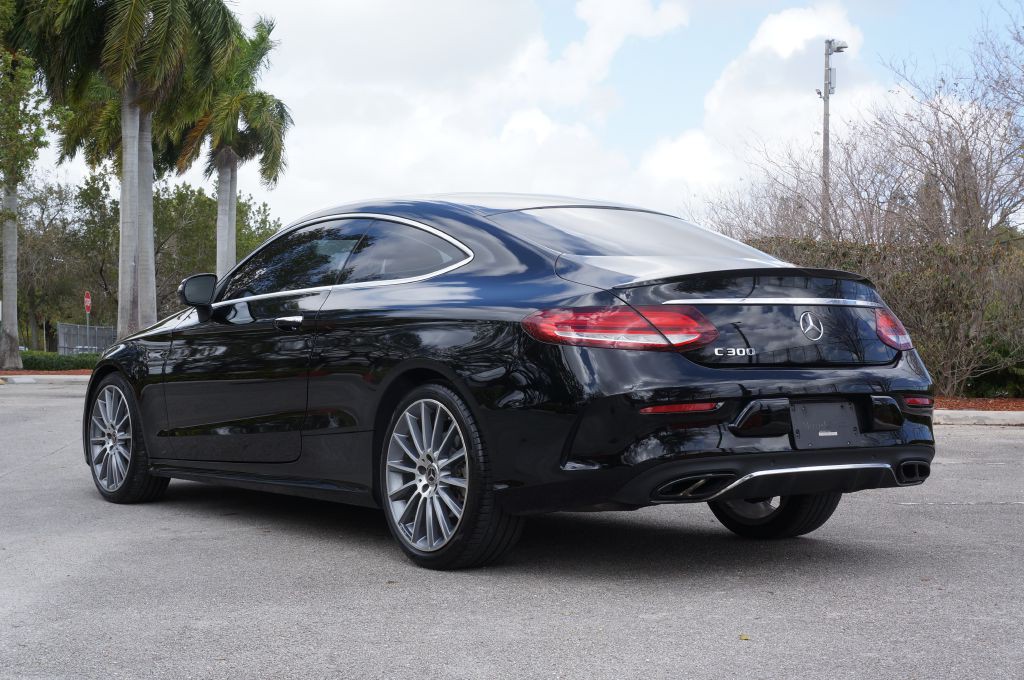 2019 Mercedes-Benz C-Class Image 9