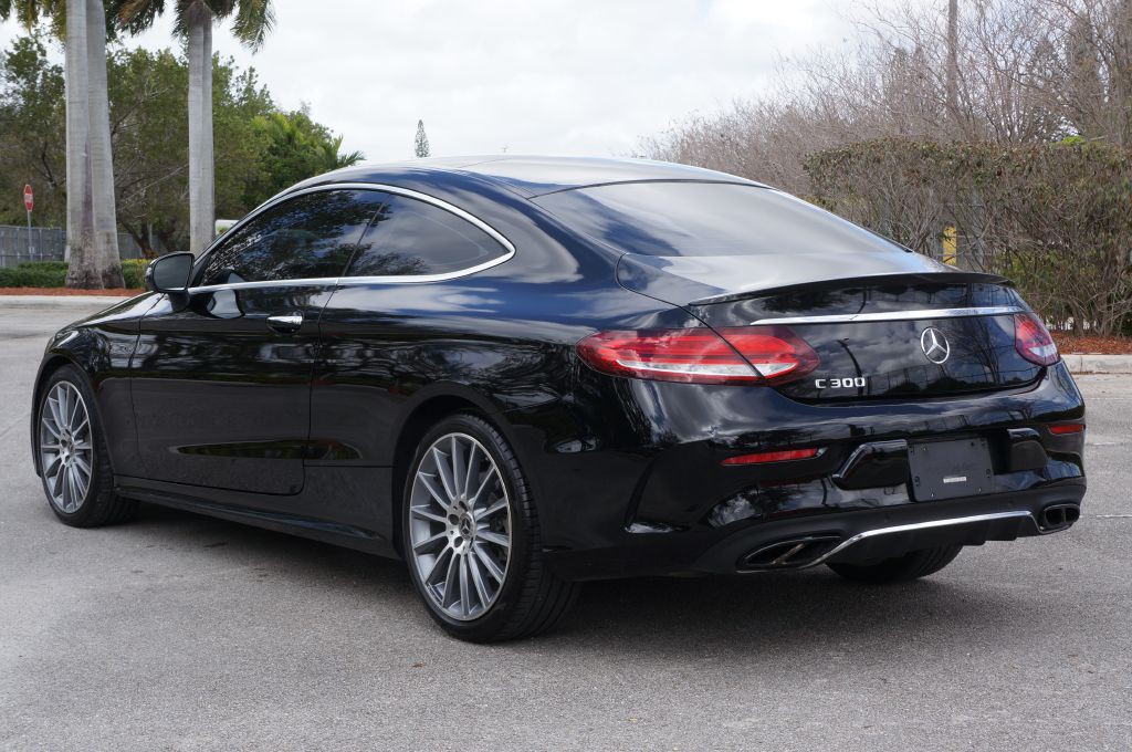 2019 Mercedes-Benz C-Class Image 10