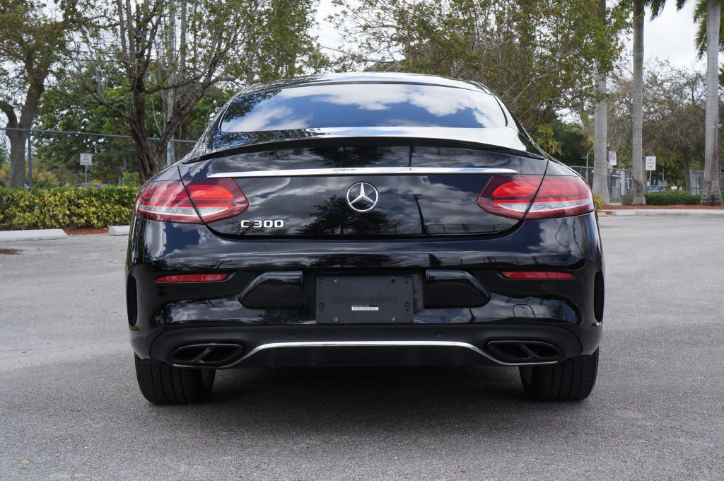 2019 Mercedes-Benz C-Class Image 11