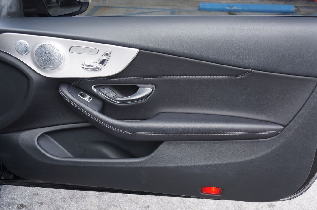 2019 Mercedes-Benz C-Class Image 32