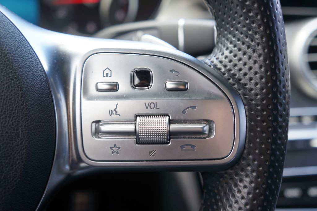 2019 Mercedes-Benz C-Class Image 55