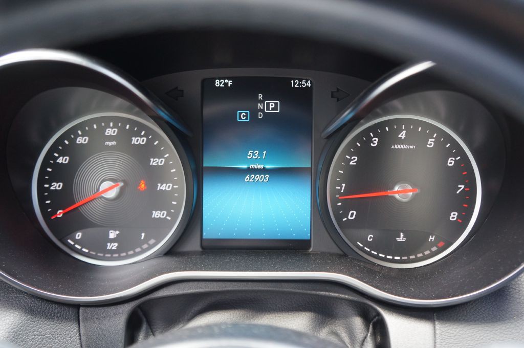 2019 Mercedes-Benz C-Class Image 57