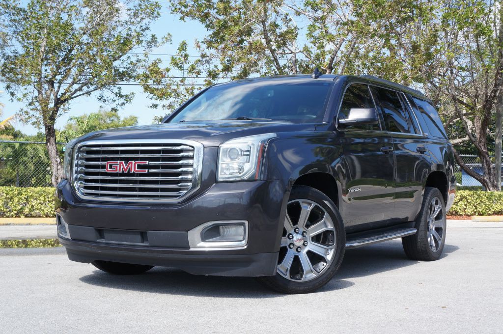 2018 GMC Yukon Image 1