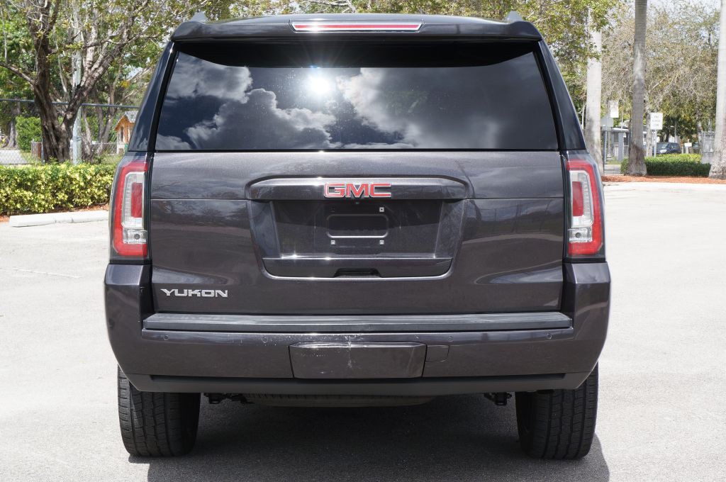 2018 GMC Yukon Image 12