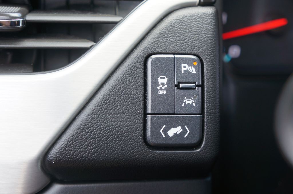 2018 GMC Yukon Image 50