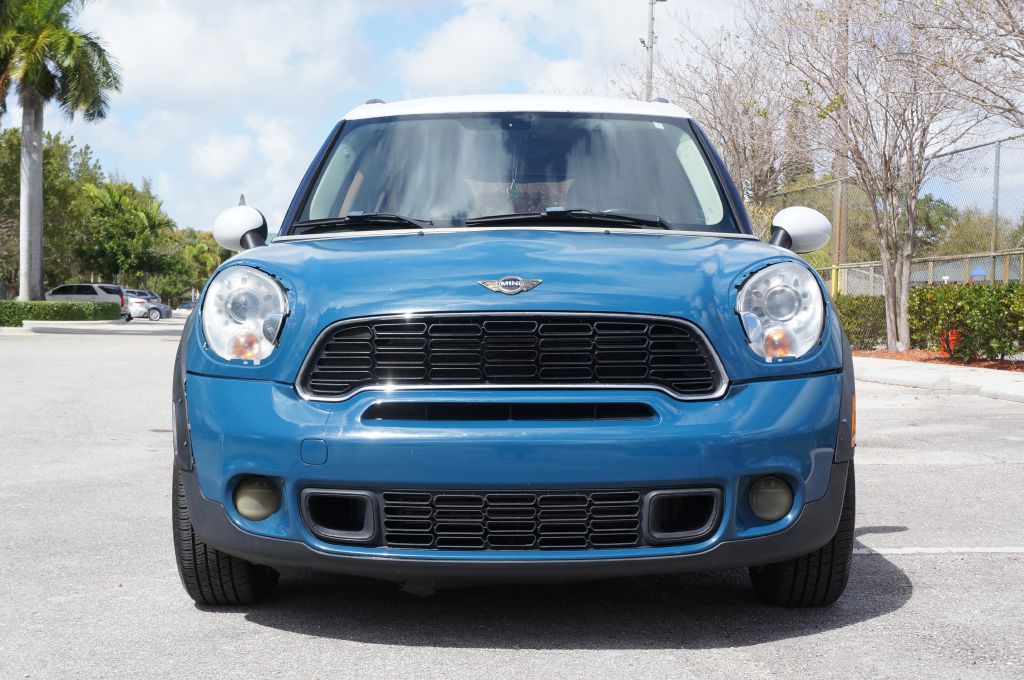 2011 MINI Countryman Image 3