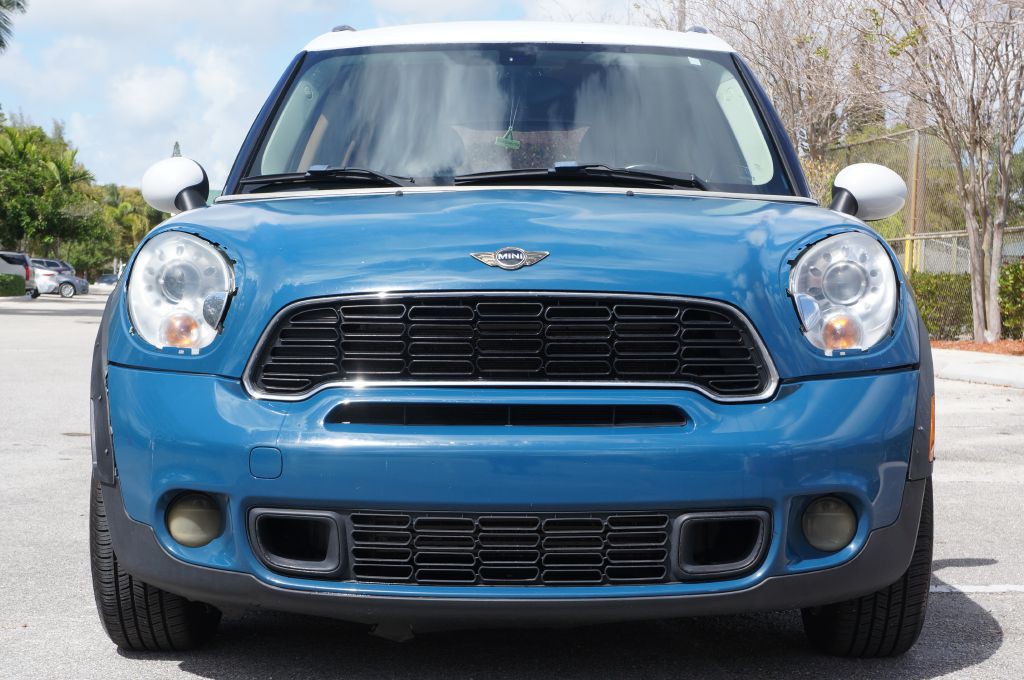 2011 MINI Countryman Image 4