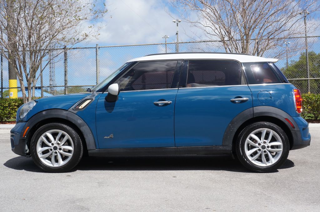 2011 MINI Countryman Image 8