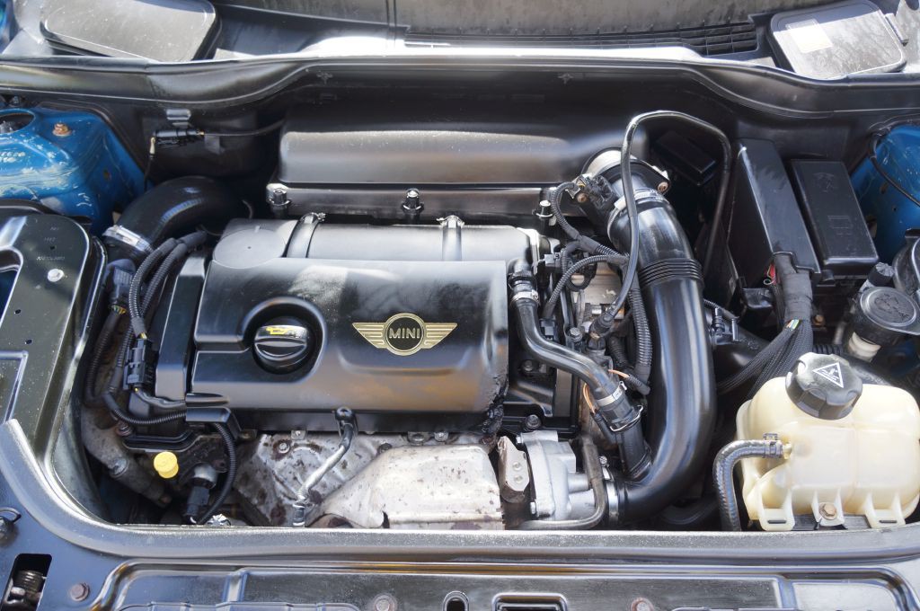 2011 MINI Countryman Image 22