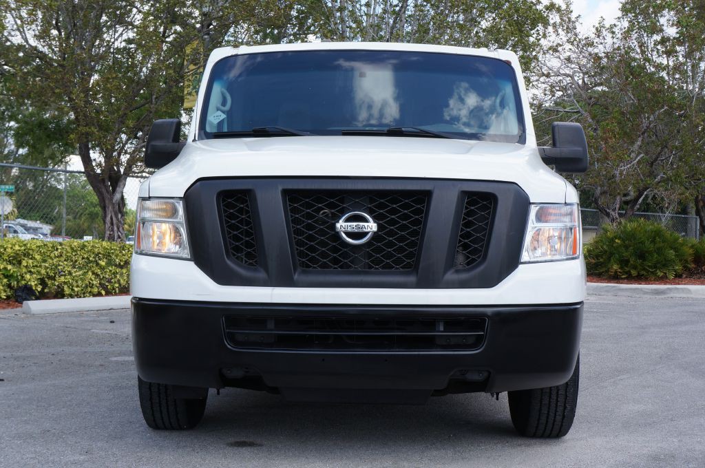 2018 Nissan NV Image 3
