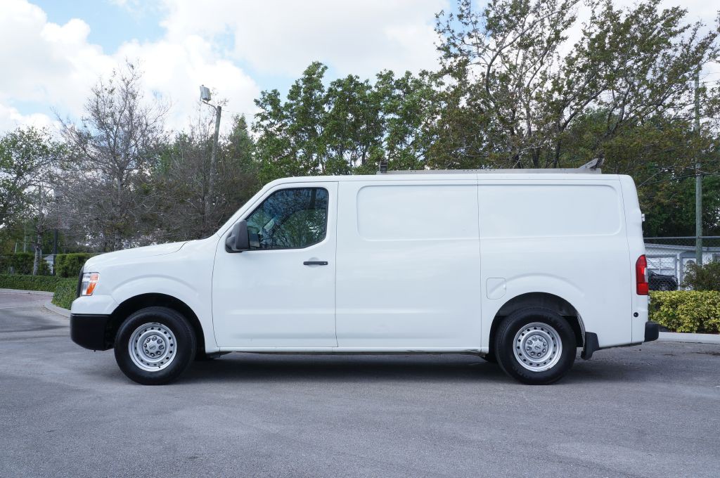 2018 Nissan NV Image 7