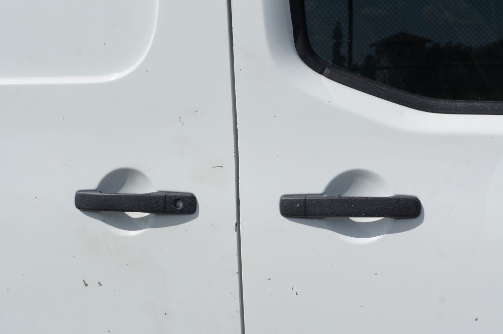 2018 Nissan NV Image 20