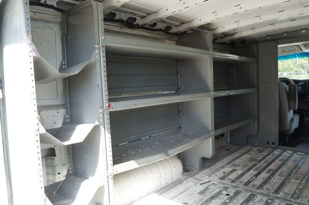 2018 Nissan NV Image 25