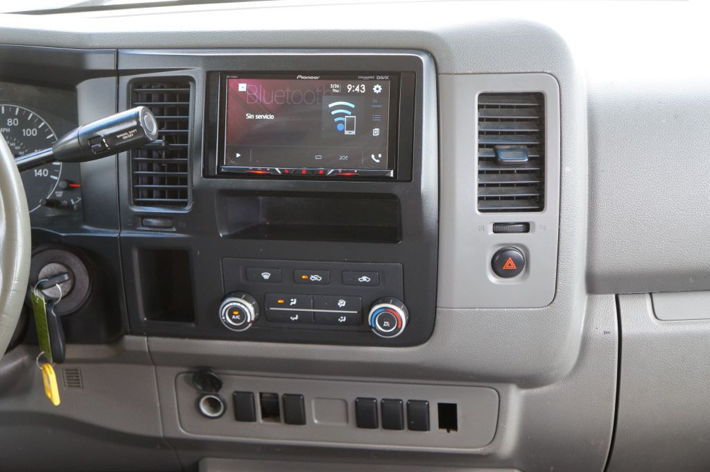 2018 Nissan NV Image 41