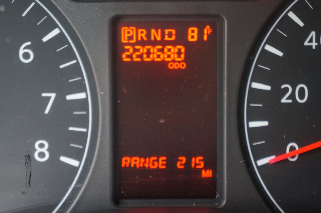 2018 Nissan NV Image 48