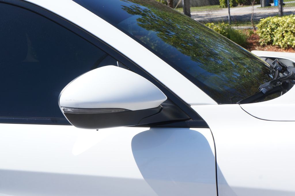 2019 Alfa Romeo Stelvio Image 19