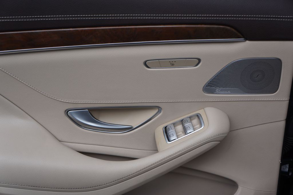 2016 Mercedes-Benz S-Class Image 31
