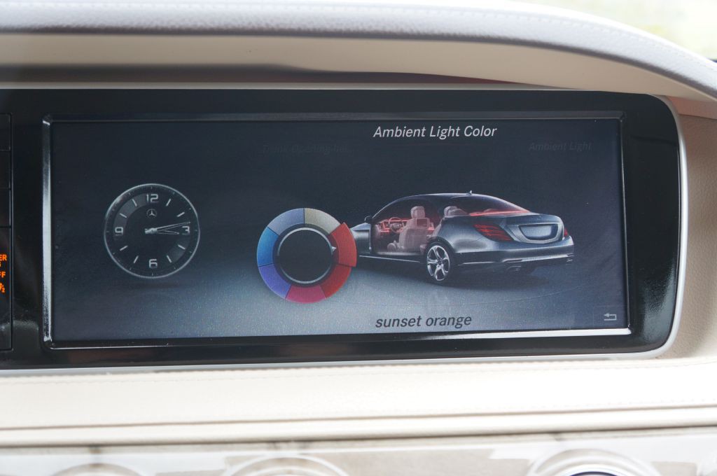 2016 Mercedes-Benz S-Class Image 41
