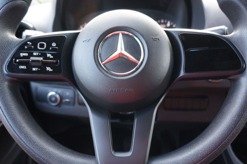 2022 Mercedes-Benz Sprinter Image 38
