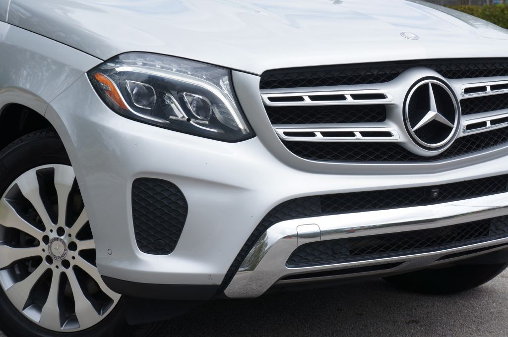 2017 Mercedes-Benz GLS-Class Image 14