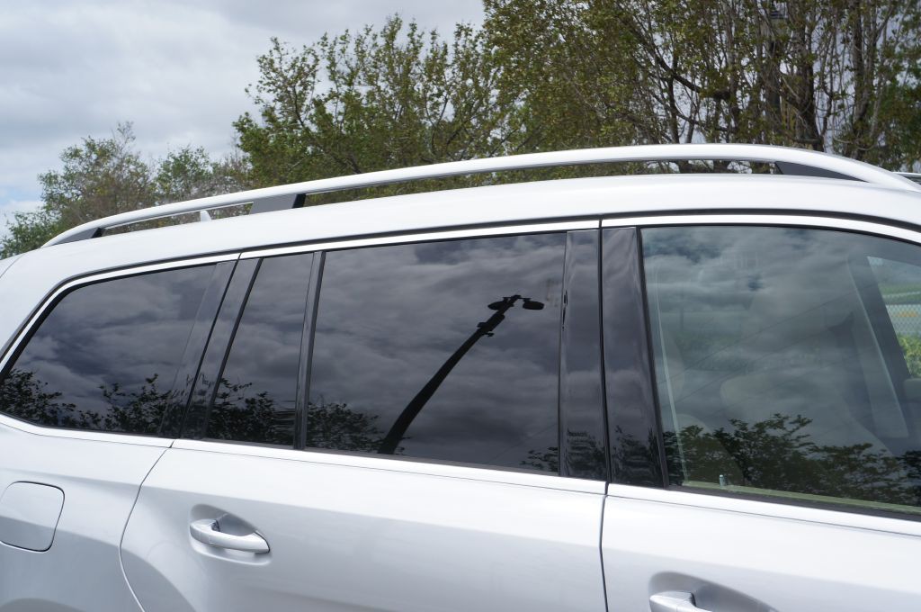 2017 Mercedes-Benz GLS-Class Image 17