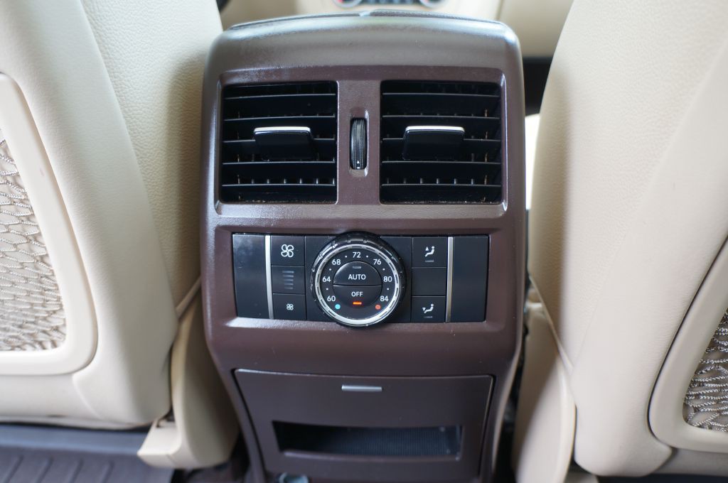 2017 Mercedes-Benz GLS-Class Image 31