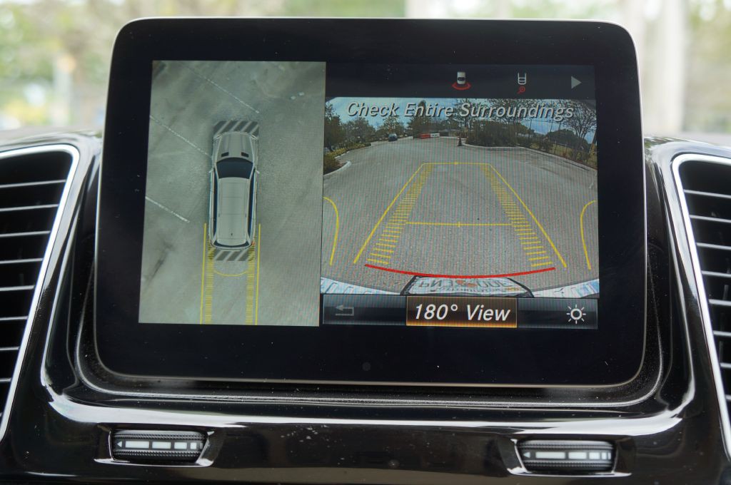 2017 Mercedes-Benz GLS-Class Image 37