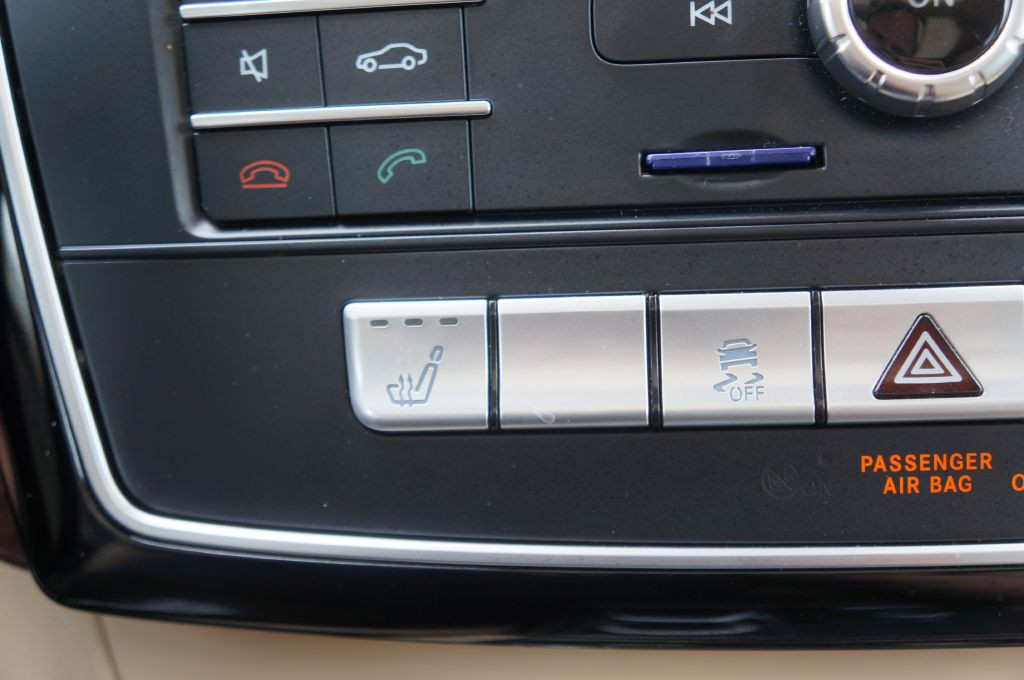 2017 Mercedes-Benz GLS-Class Image 42