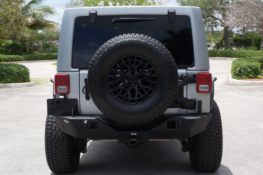 2016 Jeep Wrangler Unlimited Image 9