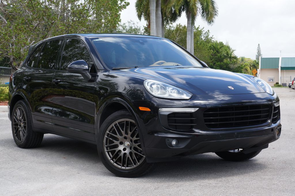2017 Porsche Cayenne Image 5