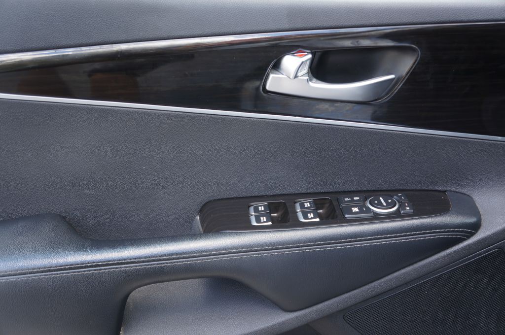 2020 Kia Sorento Image 17