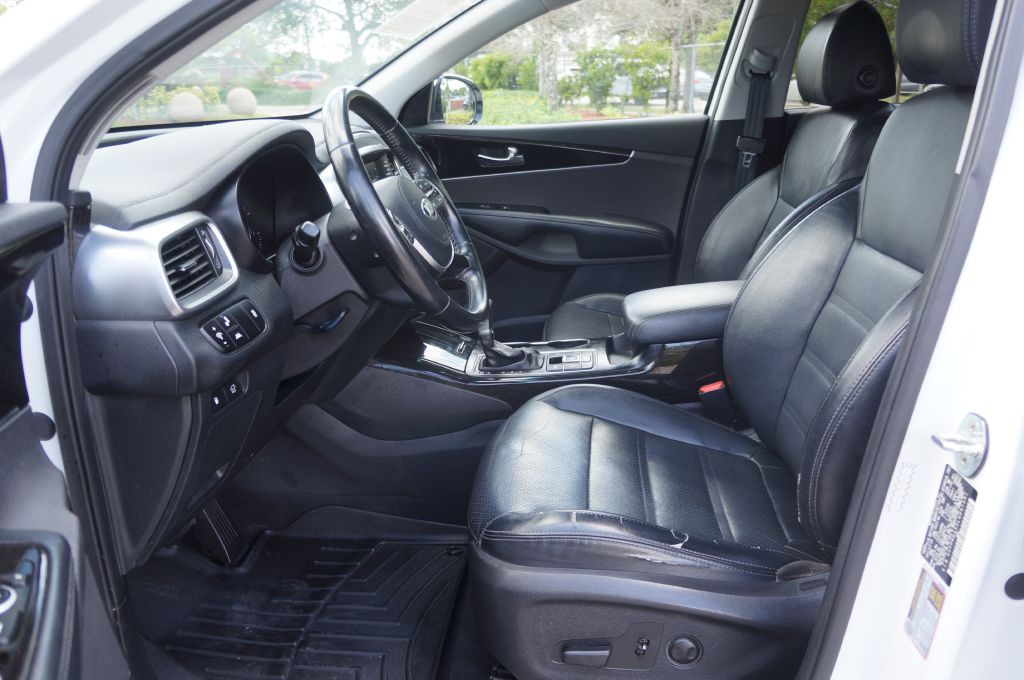 2020 Kia Sorento Image 21
