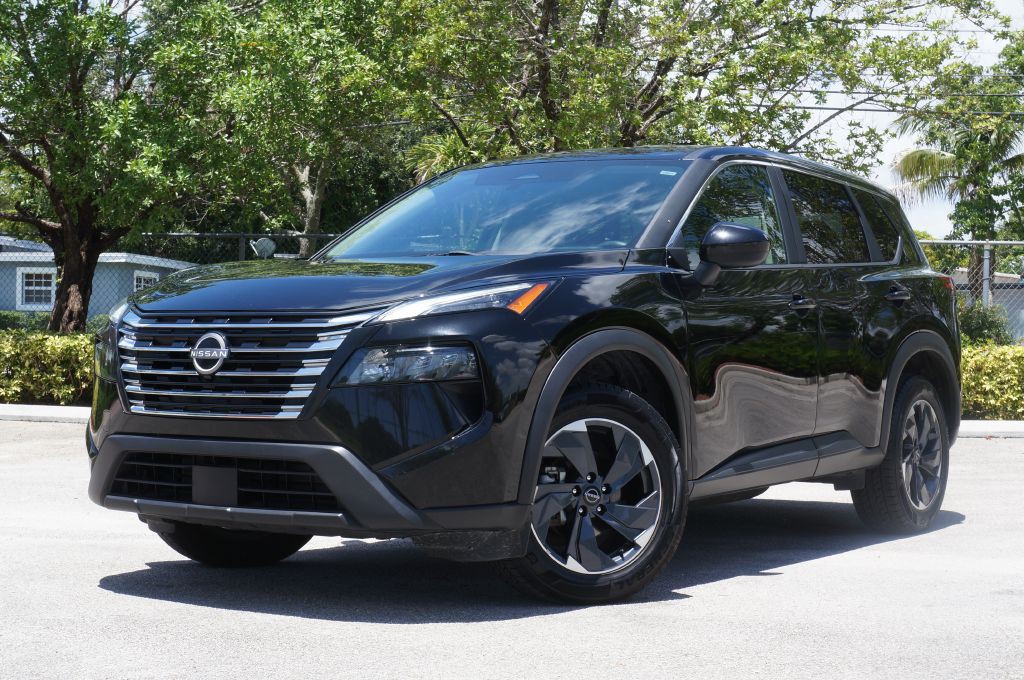 2024 Nissan Rogue Image 1