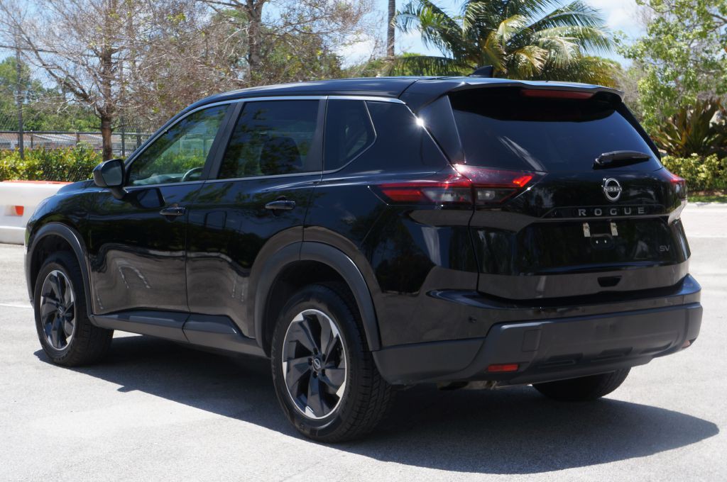 2024 Nissan Rogue Image 8