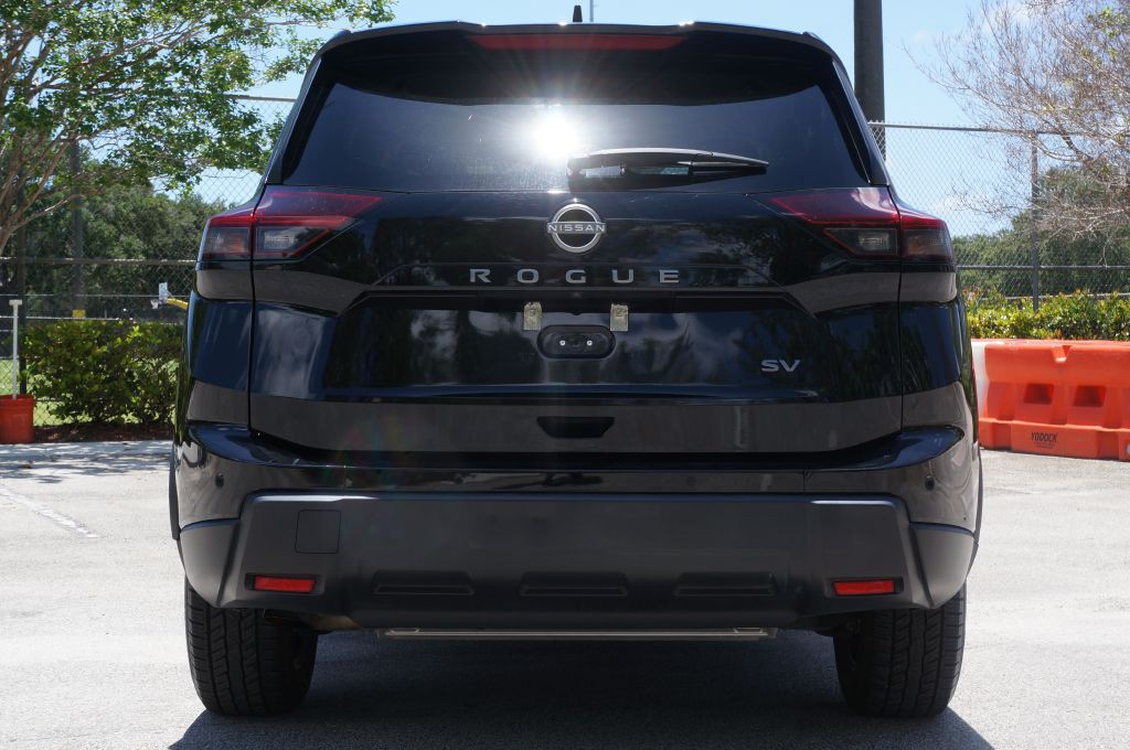 2024 Nissan Rogue Image 9