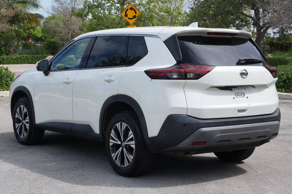 2021 Nissan Rogue Image 8