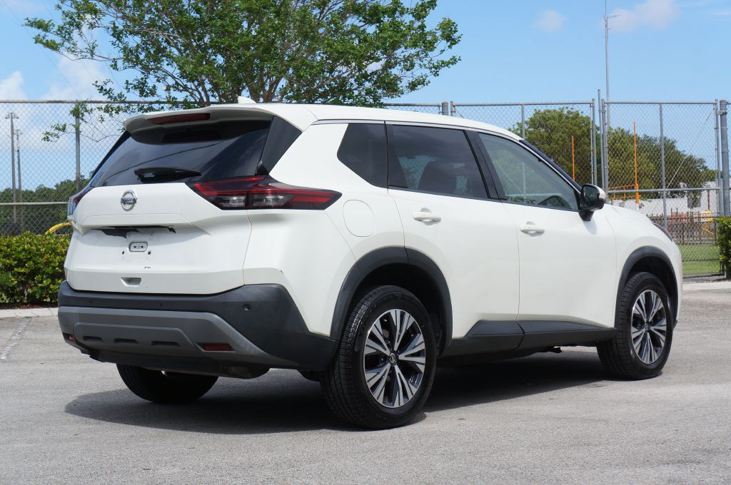 2021 Nissan Rogue Image 10
