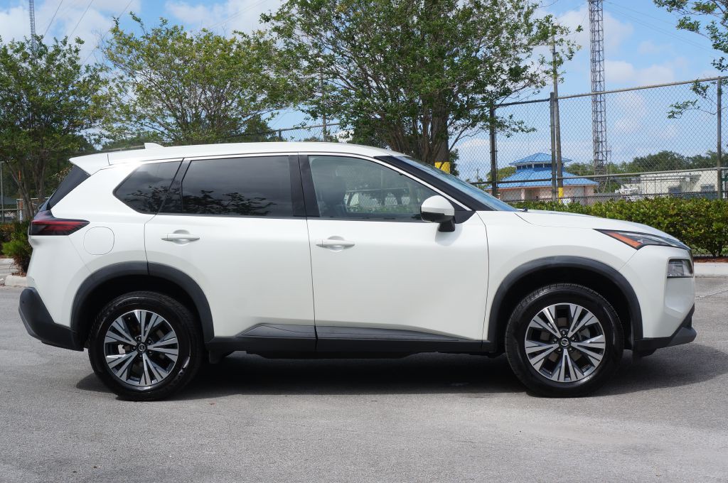 2021 Nissan Rogue Image 12