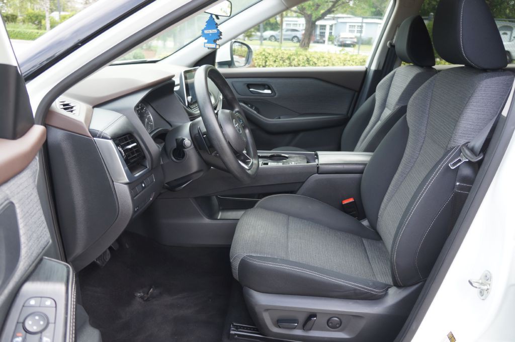 2021 Nissan Rogue Image 21