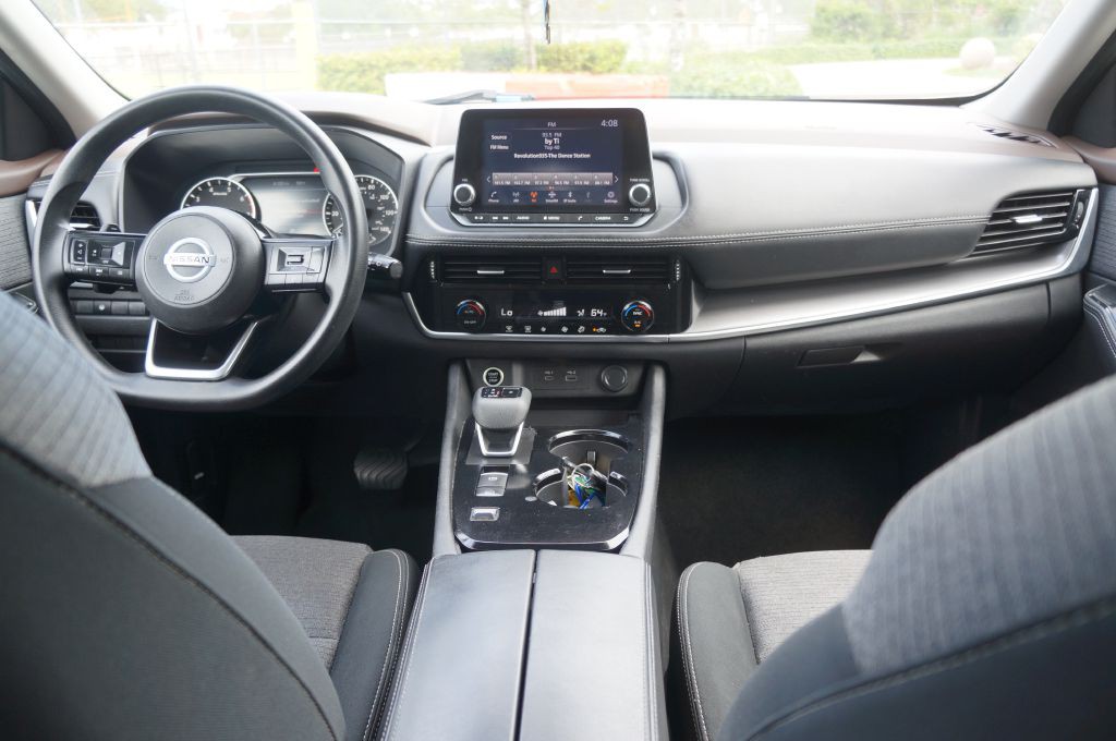 2021 Nissan Rogue Image 26