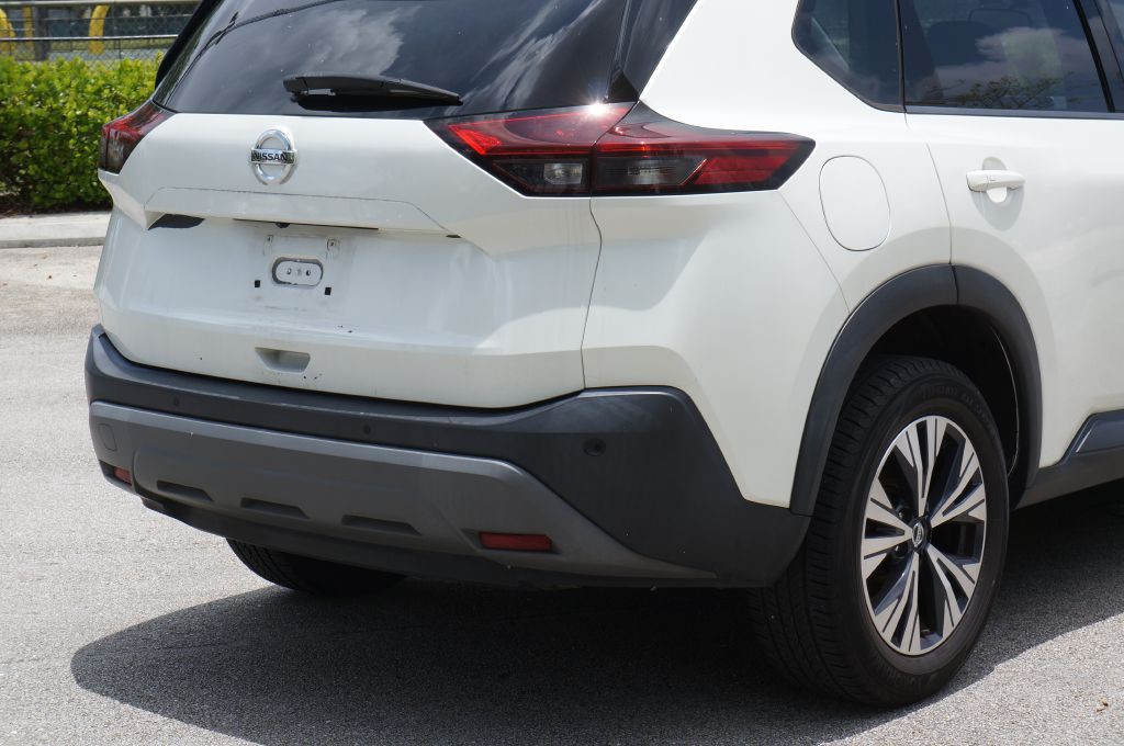 2021 Nissan Rogue Image 14