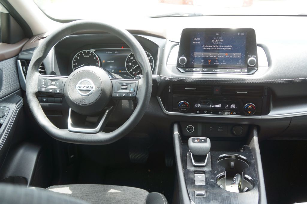2021 Nissan Rogue Image 28
