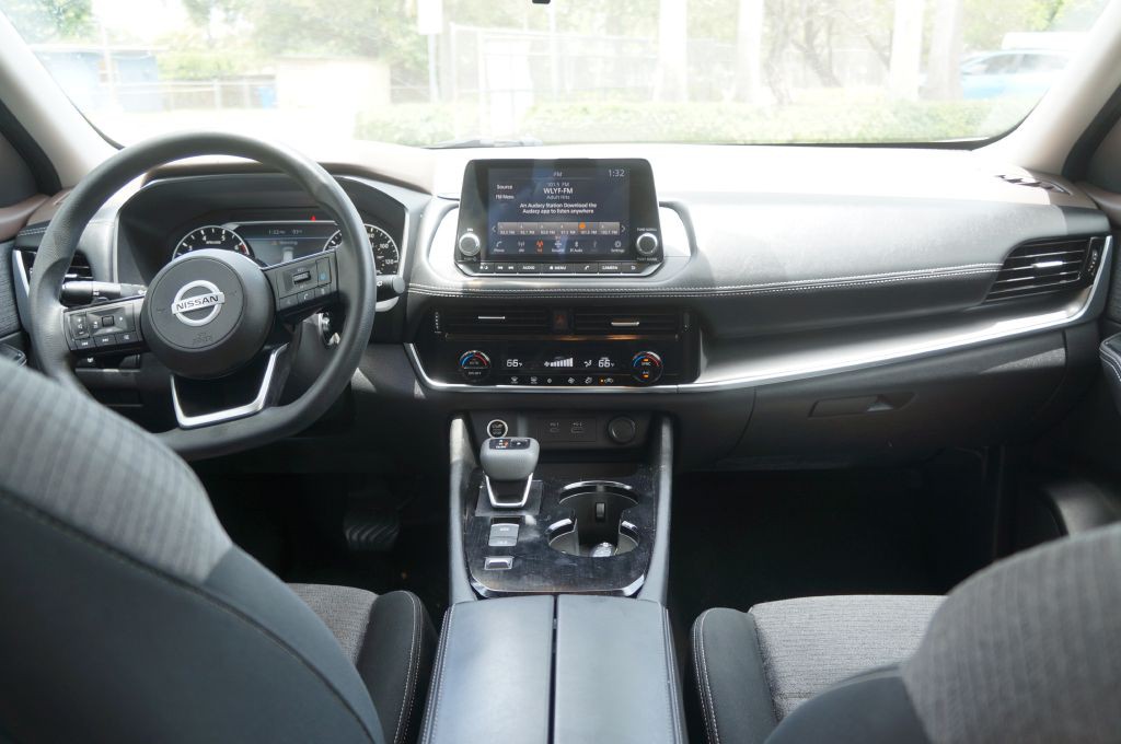 2021 Nissan Rogue Image 29