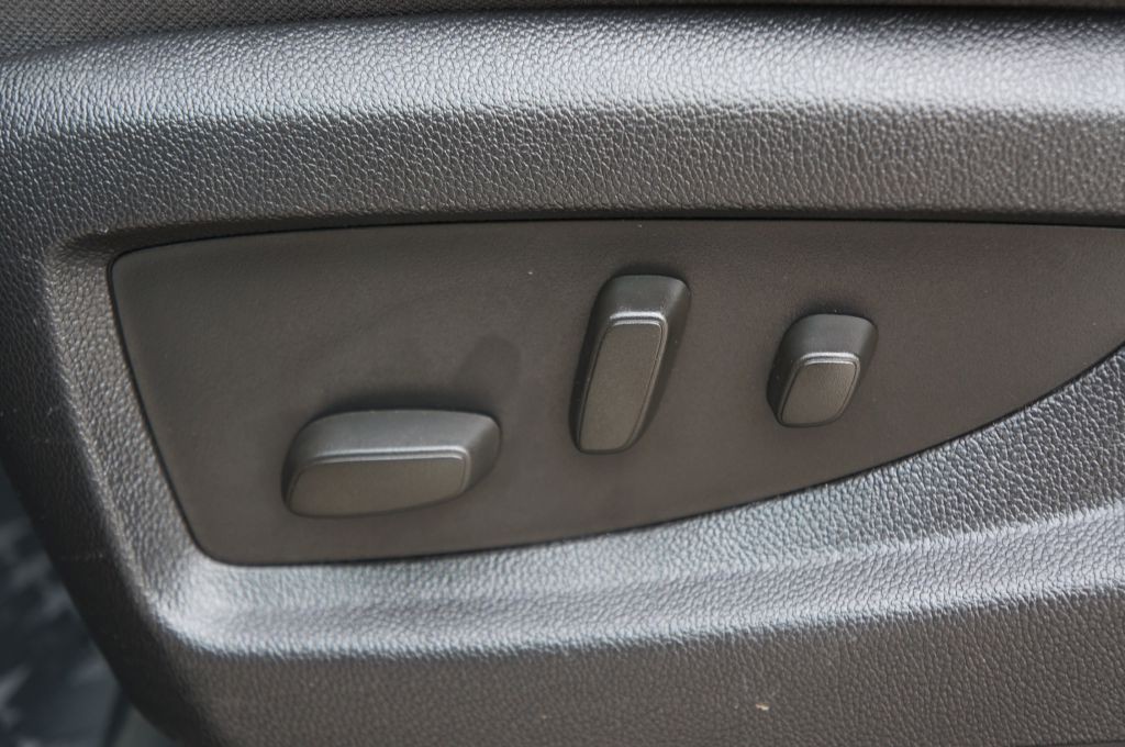 2015 Chevrolet Tahoe Image 25