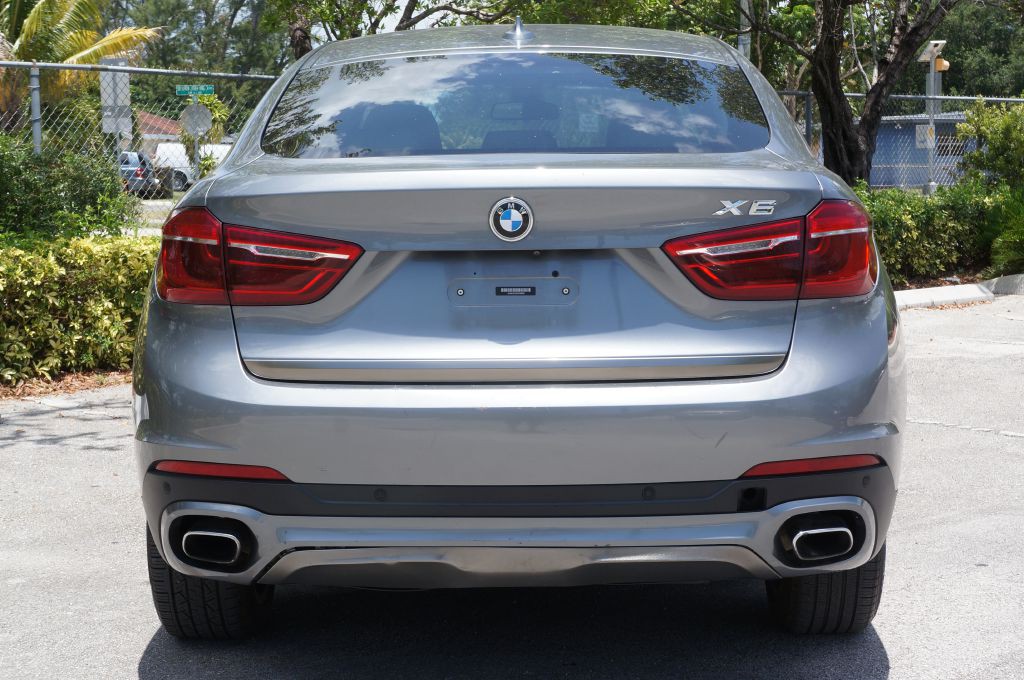 2018 BMW X6 Image 9