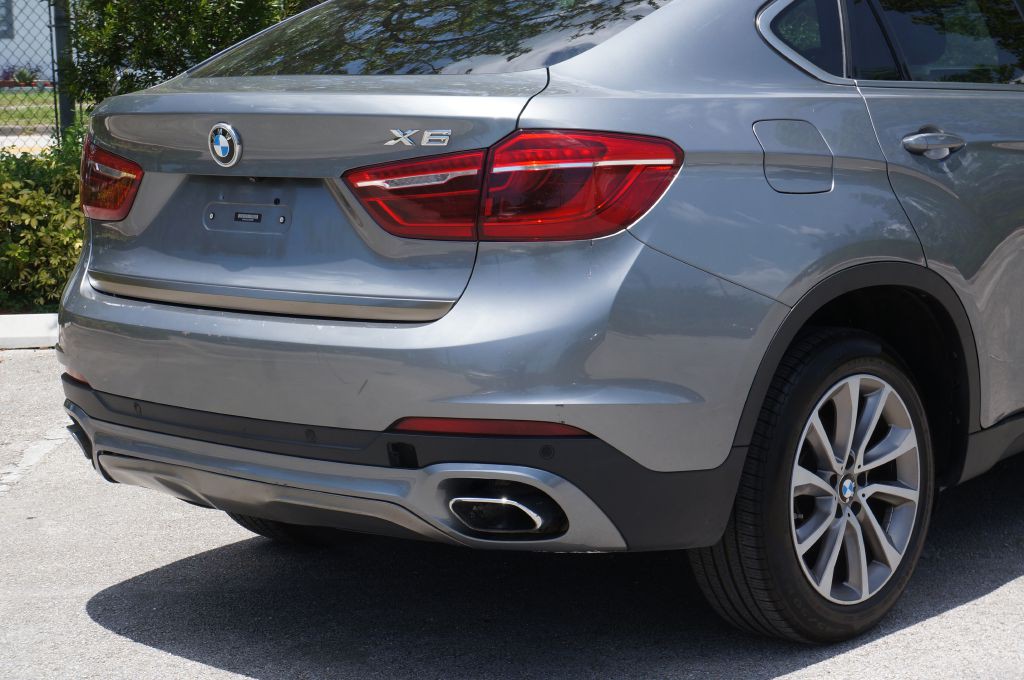 2018 BMW X6 Image 14